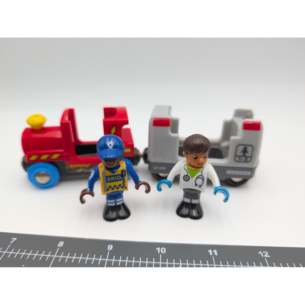 BRIO Train Railway Red Engine Gray Passenger Car Police Doctor Figures